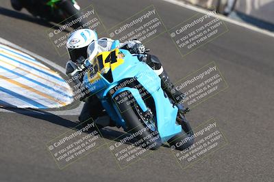 media/Oct-12-2025-CRA (Sun) [[e621380112]]/Races/Race 12/